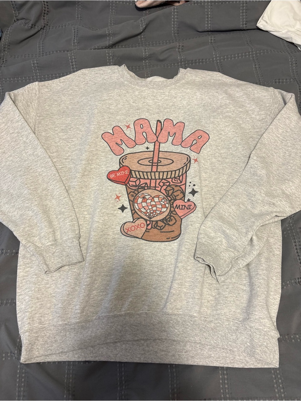Mama Graphic Crewneck Sweatshirt - Heather Gray with Pink Accent